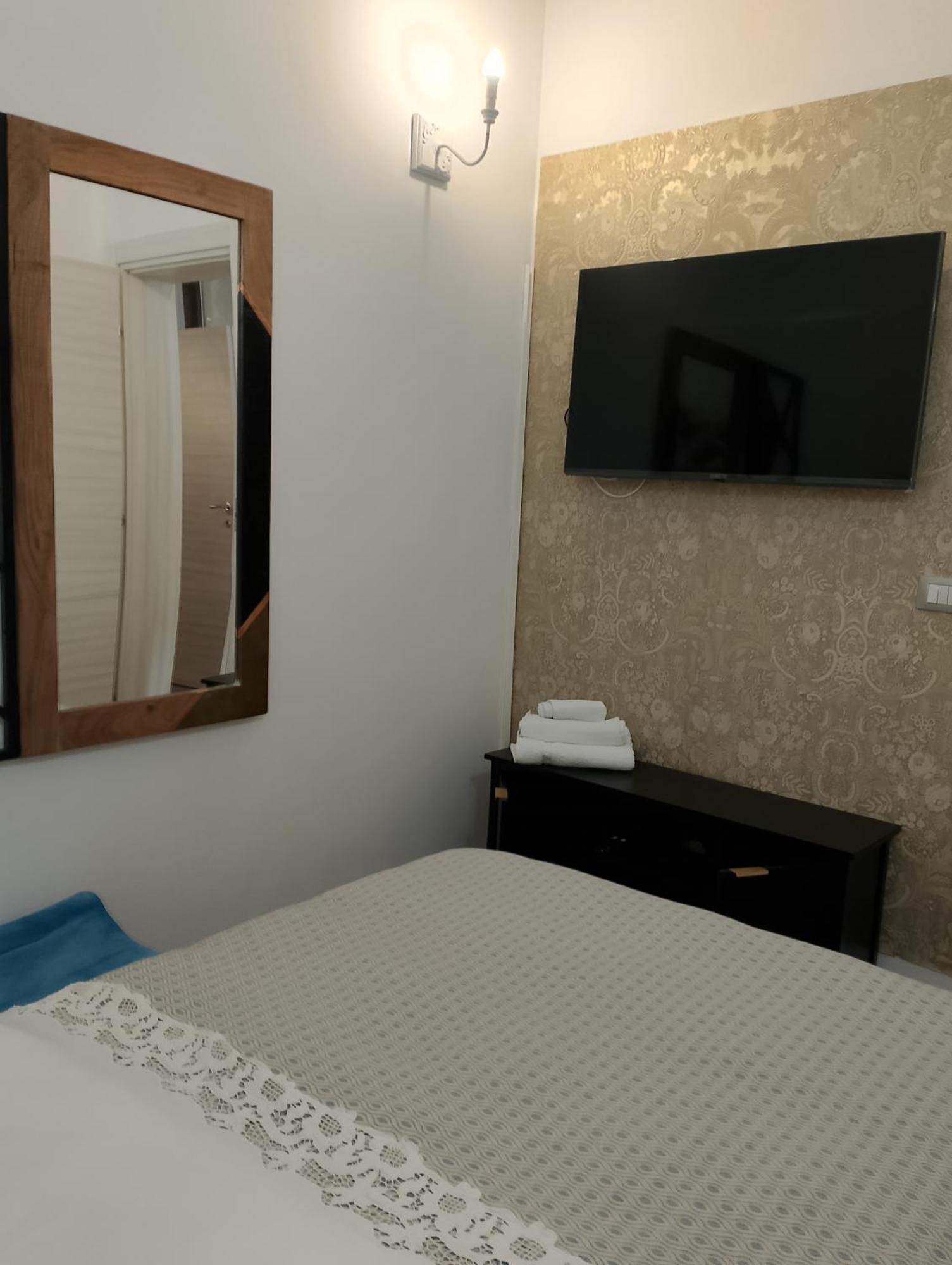 Leodi Bed and Breakfast Λέτσε Εξωτερικό φωτογραφία